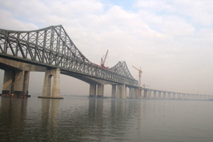 广深沿江高速公路项目