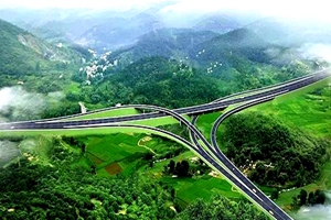 广东省龙川至怀集公路钢筋套筒工程项目